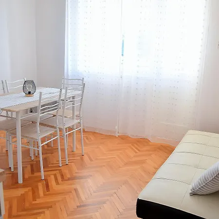 Apartment Viola