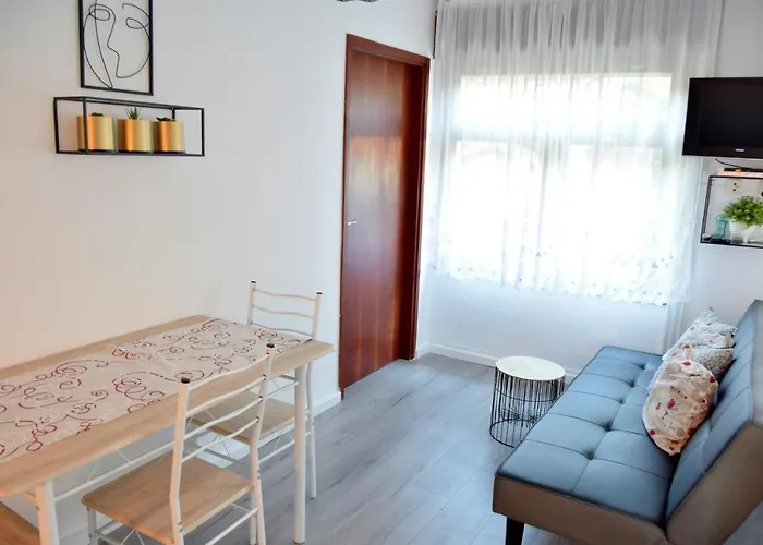 Viola アパート *