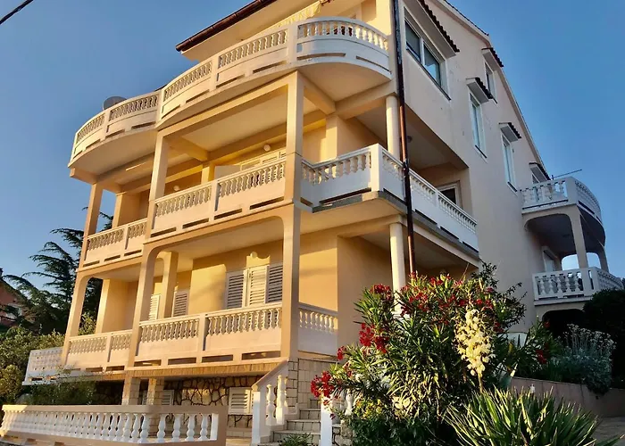 アパート Viola Kampor