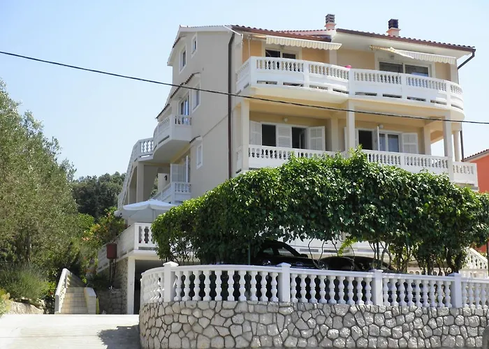 アパート Viola *